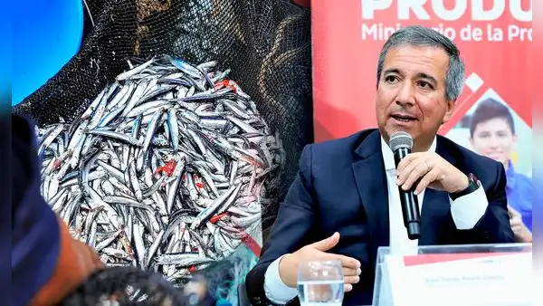 Ministro de la Producción: "Hemos establecido claramente que no hay primera temporada de pesca"