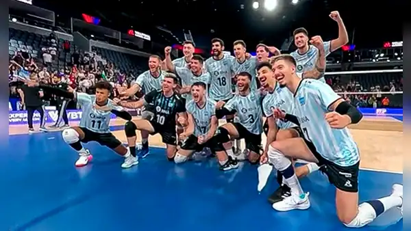 Argentina derrotó 3-0 a Bulgaria y se queda en zona de clasificación en la VNL 2023