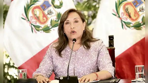 Primer viaje oficial al exterior de Dina Boluarte será a Estados Unidos