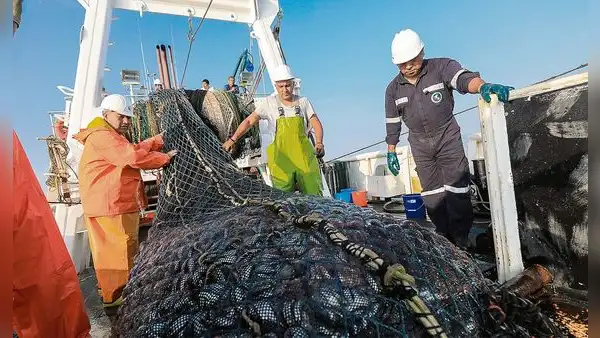 Día del Pescador: gremio de armadores exigen salida de ministro de la Producción