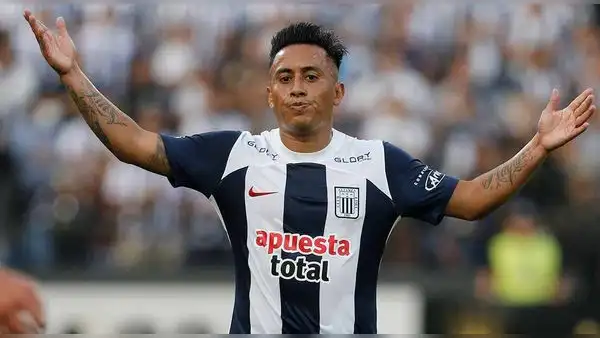 Alianza Lima rescindiría contrato a Christian Cueva tras estar ausente en los entrenamientos