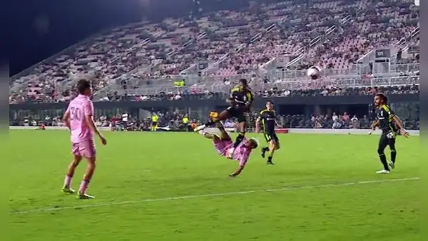 Venezolano Josef Martínez marcó un golazo de chalaca en MLS y se vuelve tendencia mundial