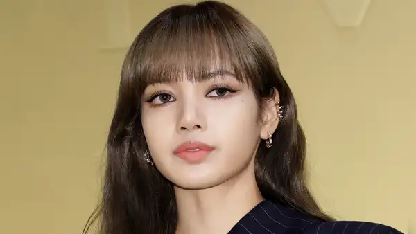 Lisa de BLACKPINK y el triste origen de su icónico cerquillo: ¿por qué no mostraba su frente?