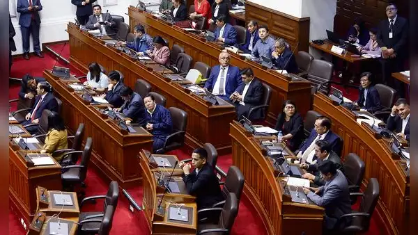 Congreso: fujimorismo y sus aliados temen que la izquierda los despoje de la Mesa Directiva