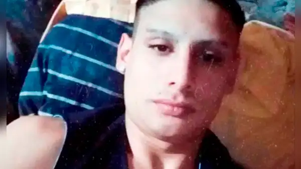 Delincuente muere atascado en ventana de casa que intentó robar: madre denunció que nadie lo ayudó