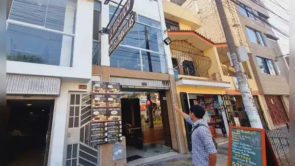 SMP: cámara de seguridad grabó el preciso instante de un violento robo en un restaurante