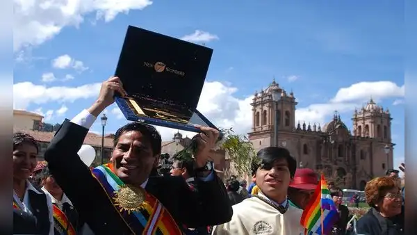 Placa que declara Machu Picchu como maravilla se perdió hace años