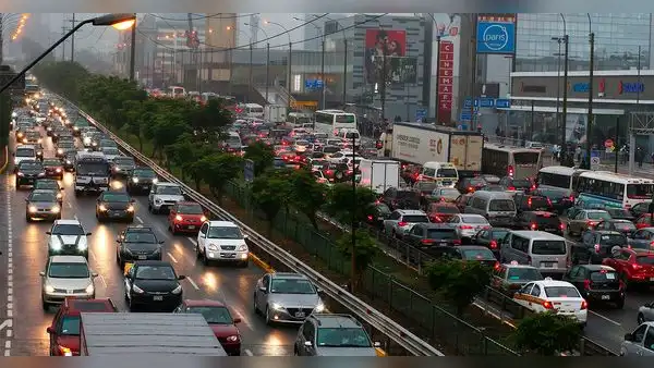 Lima se encuentra entre las ciudades con peor tráfico vehicular en el mundo, según The Financial Times