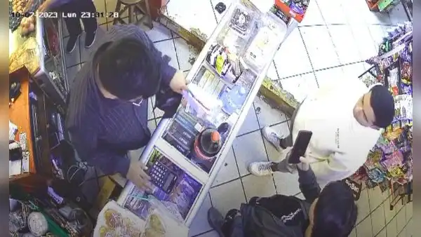 Jóvenes estafan a bodeguera con falso pago por Yape: cámaras de seguridad registraron el hecho