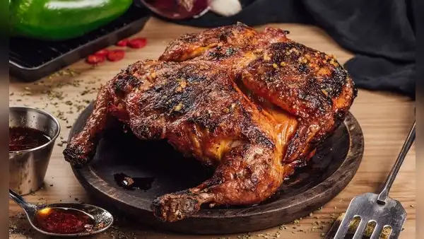 ¿Daña tu salud? Entérate si es perjudicial comer el pellejo del pollo a la brasa