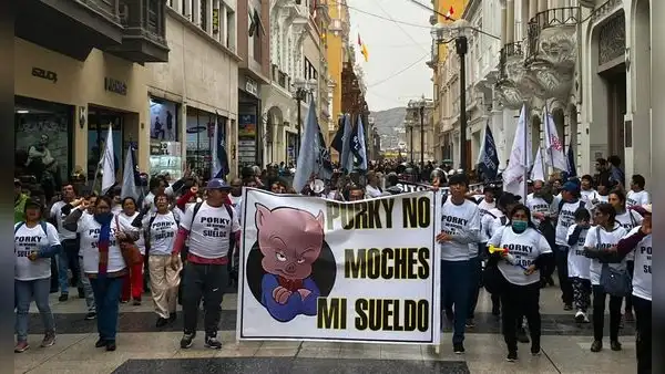 Trabajadores de la Municipalidad de Lima acatan huelga de hambre ante falta de pagos desde enero