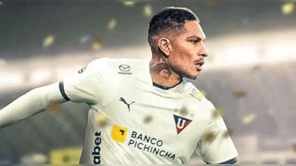 Usuarios critican el fichaje de Paolo Guerrero a LDU de Quito: "¿No era mejor traer a Hernán Barcos?"