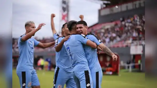 Resistencia volteó el partido y derrotó 3-2 a Olimpia por la Liga de Paraguay 2023