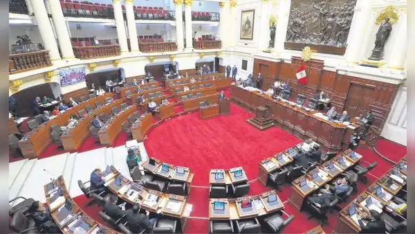 Congreso: ahora van por la censura sin interpelación