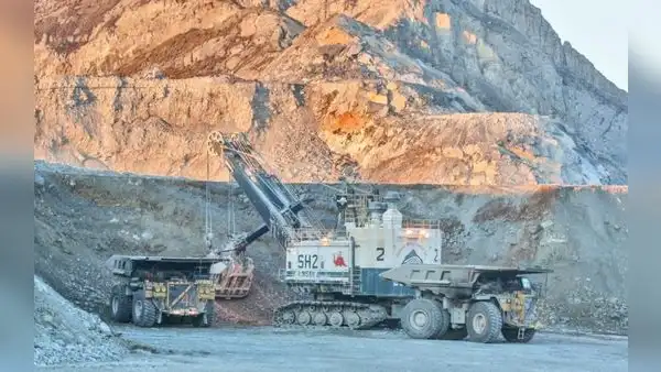 El valor del cobre peruano sigue cayendo en el mundo