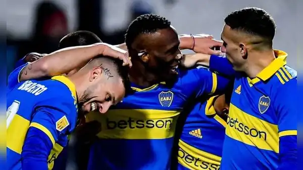 ¡Regresó el 'Rayo'! Luis Advíncula inició gran jugada colectiva para el tercer gol de Boca Juniors