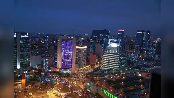 Economía peruana se estanca e ingresa en recesión