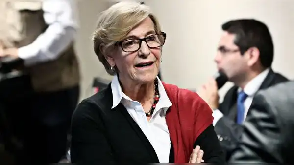 Fiscalía formaliza investigación por lavado contra Villarán y 9 excolaboradores