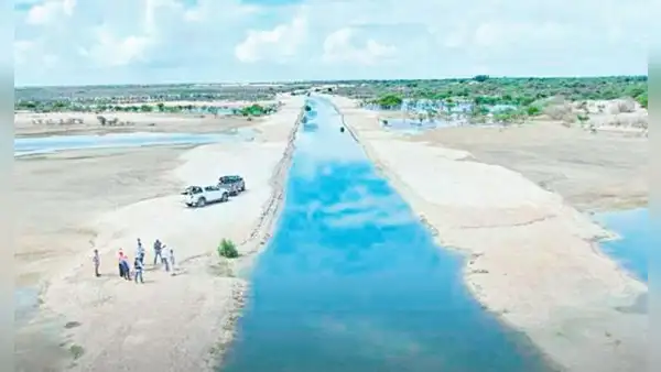 Salida del río al mar aún inundaría Piura