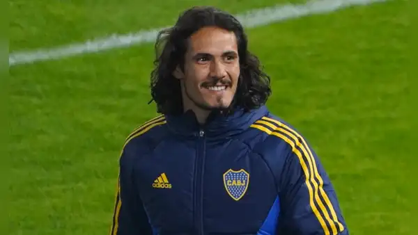 ¡Ovación total en La Bombonera! Edinson Cavani fue presentado en Boca Juniors