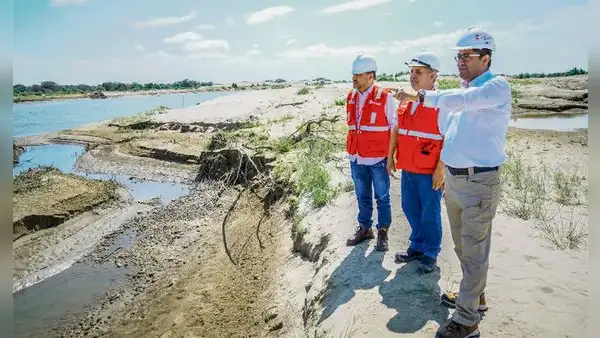 Piura: ARCC y gobierno regional se enfrentan por proyecto de salida del río Piura al mar