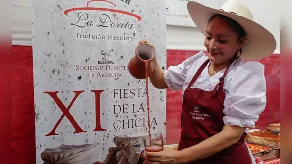 La chicha, el líquido vital de la picantería arequipeña