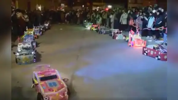 Niños transformers impresionaron en feria patronal de La Libertad: “Lo volvieron a hacer”