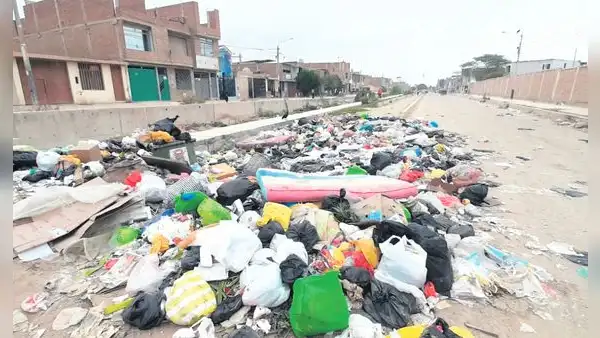 Lambayeque: obra inconclusa de Chiclayo es un botadero de basura y desmonte