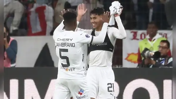 Con Paolo Guerrero, LDU venció por penales a Ñublense y clasificó a los cuartos de la Sudamericana