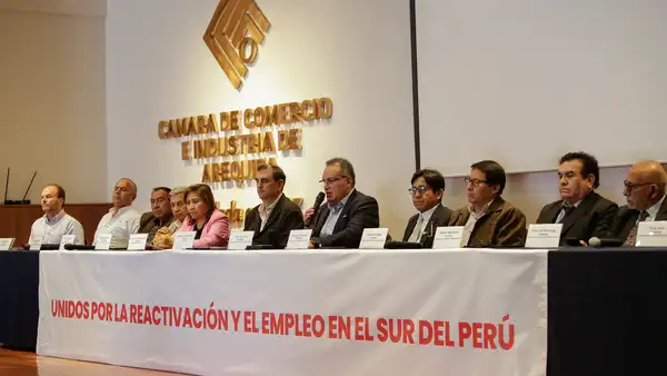 Confiep: no hay señales claras para reactivar economía