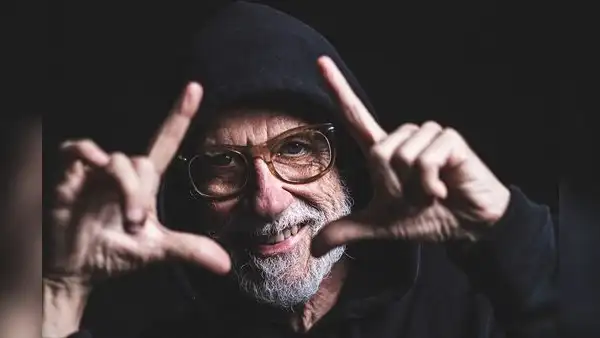 Miki González: “El rock es un porcentaje muy pequeño de mi historia como músico, pero sí me motiva tocarlo”
