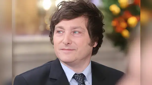 Javier Milei da la sorpresa en Argentina y disputará la presidencia con Bullrich y Massa