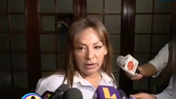 Alcarraz tras críticas por presidir comisión: "Los que tienen título ¿qué m... han hecho por el país?"