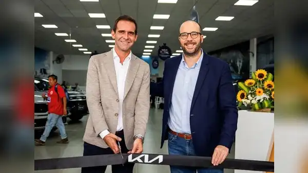 Kia continúa la ruta de su transformación y presenta su renovada tienda en Chiclayo