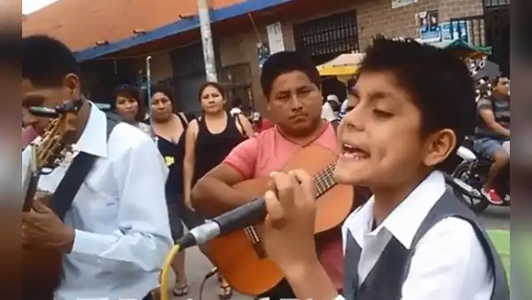 Kevin Pedraza: videos muestran sus inicios cantando en calles de Cajamarca, Piura y Trujillo