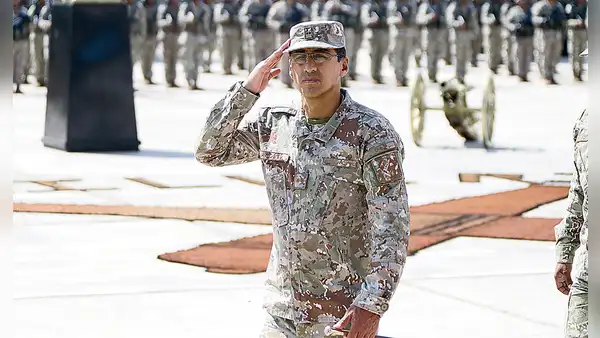 Ejército: general EP preso por orientar contratos a favor de empresario