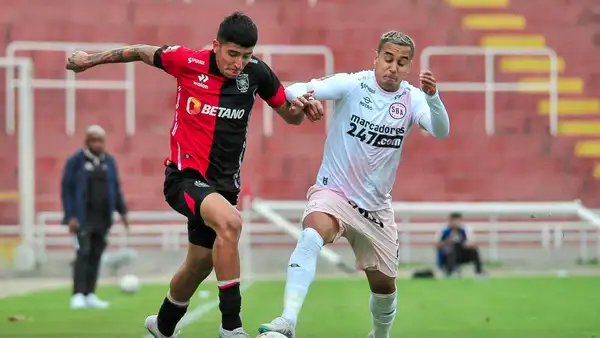 Cinco jugadores de Melgar en la lista de Reynoso