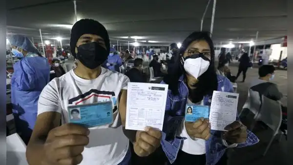 Vacuna bivalente COVID-19 en Perú: qué es, quiénes se deben aplicar y todo lo que debes saber