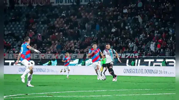 ¡Empate agónico! Cerro Porteño igualó 1-1 contra Libertad con gol a último minuto