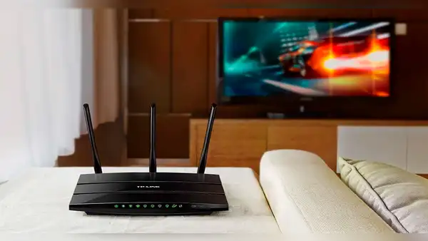 ¿Por qué no es recomendable colocar el router cerca de tu Smart TV? Te lo contamos