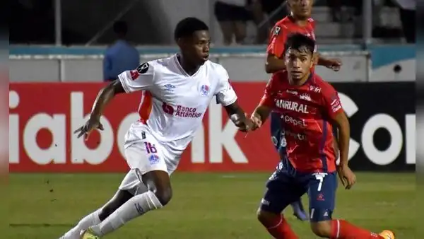 Olimpia venció 2-0 a Xelajú, pero quedó eliminado de la Copa Centroamericana 2023