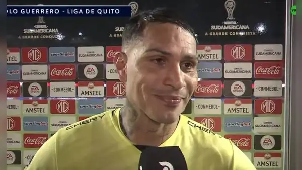 Paolo Guerrero feliz por la clasificación de LDU y ya piensa en Perú: "Se viene la selección"