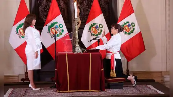 Miriam Ponce es la nueva ministra de Educación tras renuncia de Magnet Márquez