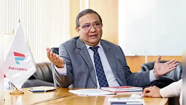 Pedro Chira: “Hay toda una maquinaria para atacar a Petroperú en momentos decisivos”