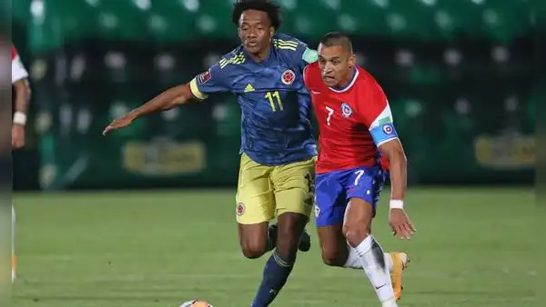 ¿A qué hora juega Chile vs. Colombia EN VIVO por las Eliminatorias Sudamericanas 2026?