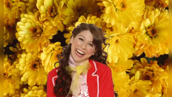 ¿Por qué se regalan FLORES AMARILLAS en septiembre y qué tiene que ver Floricienta?