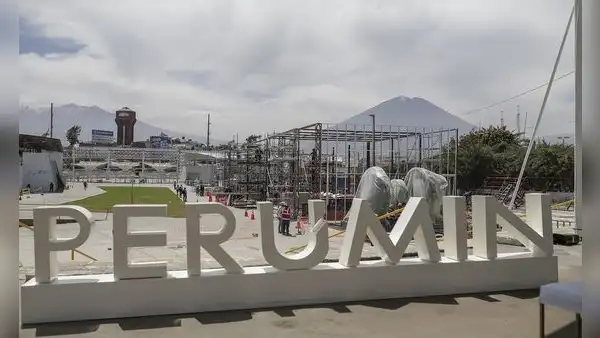 Precios de vuelos en ruta Lima - Arequipa por convención minera se incrementan a 270 dólares
