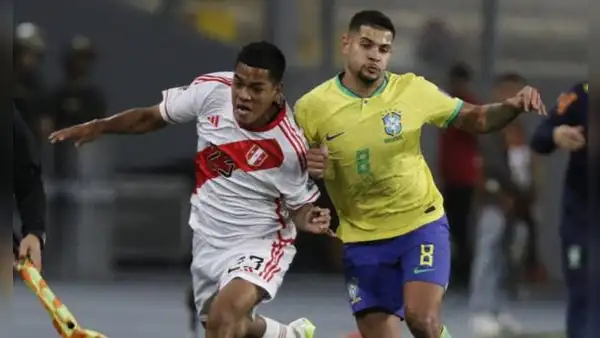 Joao Grimaldo, la estrella en la derrota ante Brasil y que ilusiona a los hinchas peruanos de cara al futuro