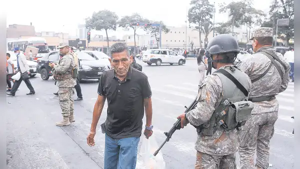 Ricardo Valdés: “Poner al Ejército en las calles no va a resolver la criminalidad en Lima”