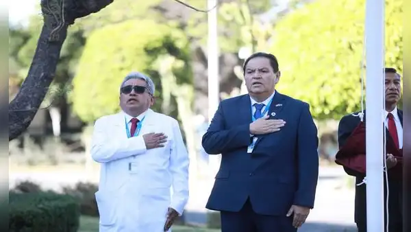 Arequipa: presidente de EsSalud designa a investigados en puestos clave
